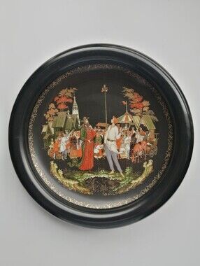 USSR 1989 Palekh Vintage Collector's Plate Russian Legends Series (#7) Wall Art